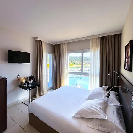 Le Golfe Porto Pollo