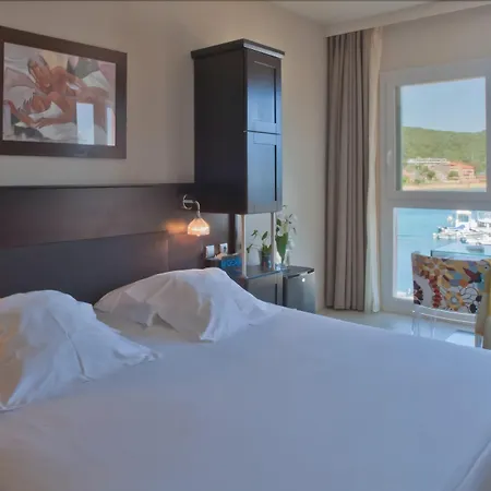 Le Golfe Szálloda 4*